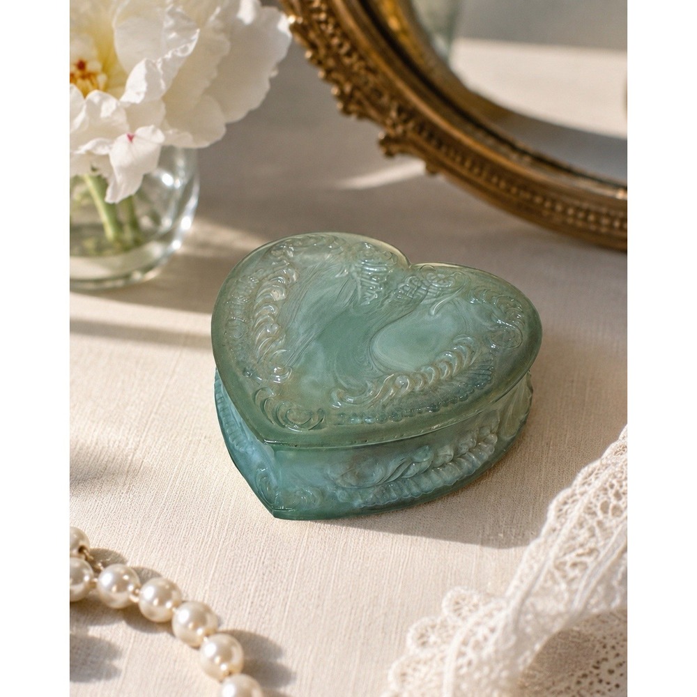 VTG Degenhart Blue Slag Glass Heart Trinket Box Lidded Jewelry Keepsake